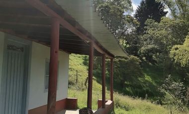 VENDO FINCA DE TRABAJO EN SAN CRISTÓBAL MEDELLÍN ANTIOQUIA COLOMBIA.