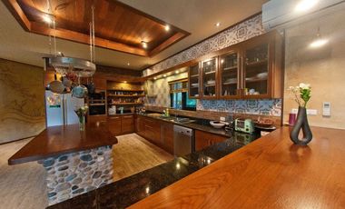 Architect Designed Beautiful luxury home in Pai