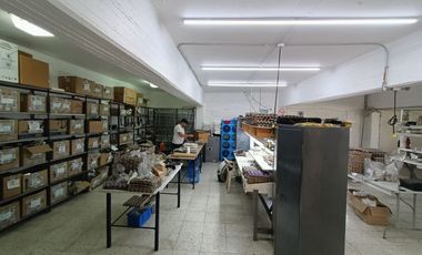 EDIFICIO 1,450M2  AV FEDERALISMO ZONA CENTRO
