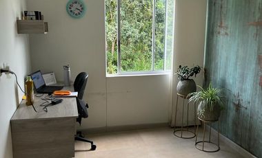 Apartamento para el Arriendo en Pinares