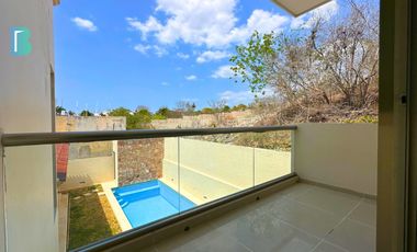 Casa estilo californiano de 2 plantas en fraccionamiento exclusivo