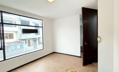 SE VENDE EN PREVENTA CASAS A ESTRENAR DE 3 HABITACIONES, SUR DE LOJA, CREDITO VIP, PRECIO DE OPORTUNIDAD