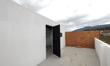 SE VENDE EN PREVENTA CASAS A ESTRENAR DE 3 HABITACIONES, SUR DE LOJA, CREDITO VIP, PRECIO DE OPORTUNIDAD