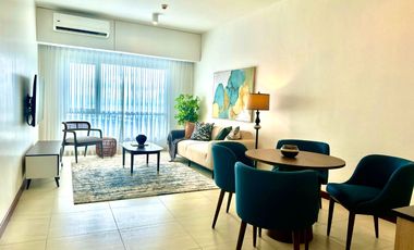 Best Value! Penthouse corner unit, fully-furnished, move-in ready with a fantastic view of Laguna Lake