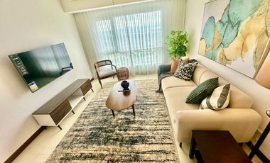 Best Value! Penthouse corner unit, fully-furnished, move-in ready with a fantastic view of Laguna Lake