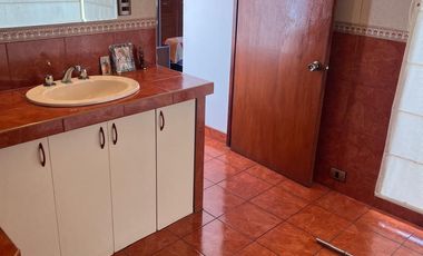 VENDO LINDA CASA EN SAN MIGUEL