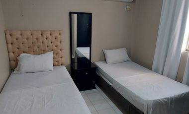 Alquilo casa amoblada en urbanización La Joya