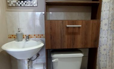 Alquilo casa amoblada en urbanización La Joya