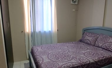 Alquilo casa amoblada en urbanización La Joya