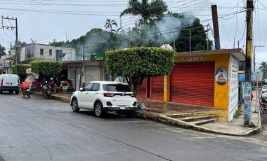 RENTO EN CATEMACO, VERACRUZ TERRENO COMERCIAL DE 600 M2 EN AVENIDA PRINCIPAL EN ESQUINA