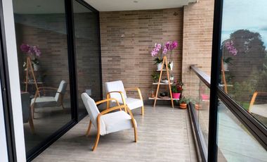 PR17191 Venta de apartamento en Alto de Palmas