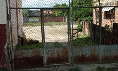 Edificio Rentero  en Venta en Chone Vía Quito