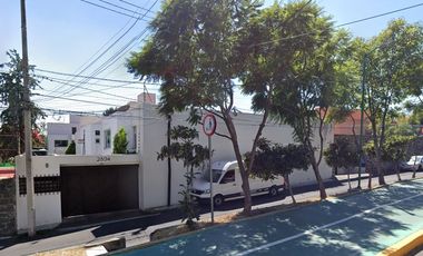 Hermosa y amplia casa en remate en San Jerónimo Lídice, Magdalena Contreras, CDMX!