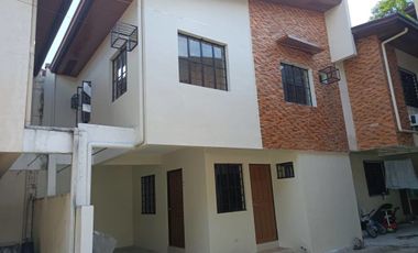 Single Attached RFO House and Lot For Sale in Fairview Quezon, City with 3 Bedrooms & 1 Carport PH2692