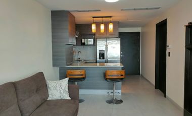 Suite amueblada de alquiler el Edificio Quo, 1 parqueo, sector Mall del Sol