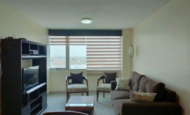 Suite amueblada de alquiler el Edificio Quo, 1 parqueo, sector Mall del Sol