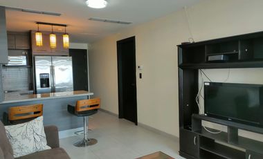 Suite amueblada de alquiler el Edificio Quo, 1 parqueo, sector Mall del Sol