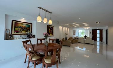 Casa en venta de lujo cerca a Solca