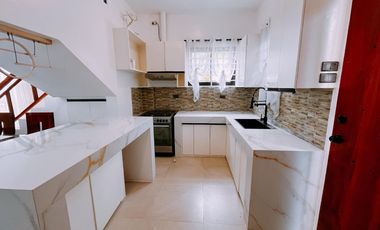 HOUSE IN BLUE MOUNTAINS FOR SALE