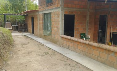 Casa campestre en venta en Alcala