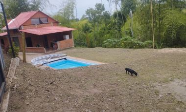 Casa campestre en venta en Alcala