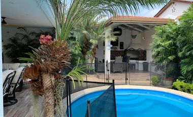 Via la costa, Renta de linda casa 3 dormitorios con piscina y BBQ