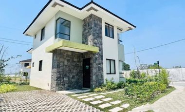Residential House and lot Parklane Settings Verra Vermosa Imus Cavite