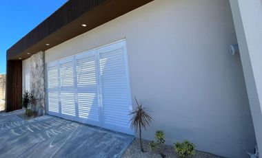 Casa con alberca privada, Jardín, cochera eléctrica, San Gervasio, Cozumel
