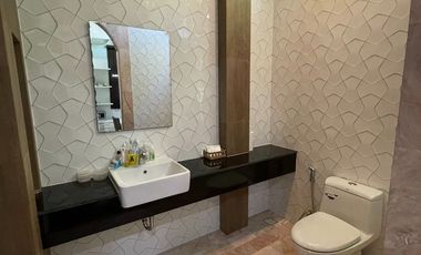 Gorgeous 5 bedroom pool villa for sale in Green Valley