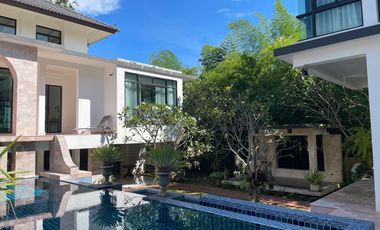 Gorgeous 5 bedroom pool villa for sale in Green Valley