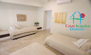 Casa en renta vacacional con alberca privada y vista al mar. 10 personas