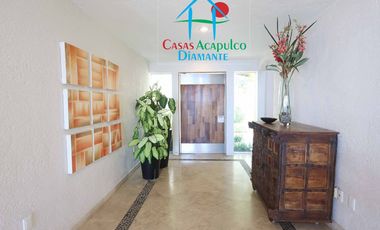 Casa en renta vacacional con alberca privada y vista al mar. 10 personas