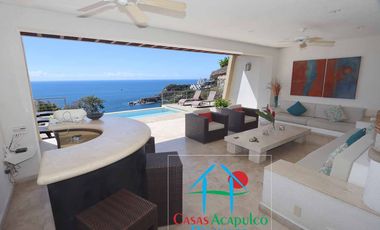 Casa en renta vacacional con alberca privada y vista al mar. 10 personas