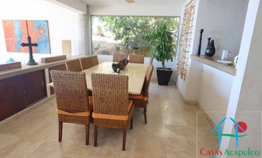Casa en renta vacacional con alberca privada y vista al mar. 10 personas