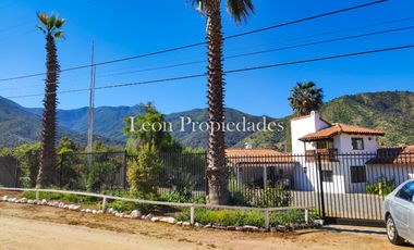 León Propiedades vende gran casa en Sector Los Naranjos, Curacaví.