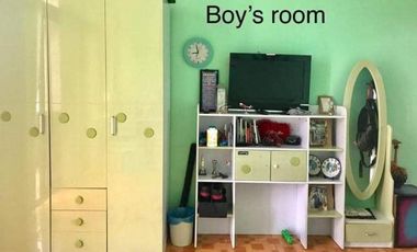 Resale 4 Bedrooms Beach House in Compostela