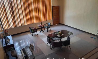 Resale 4 Bedrooms Beach House in Compostela