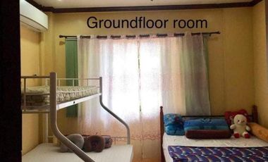 Resale 4 Bedrooms Beach House in Compostela