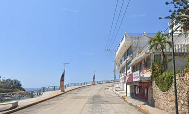 ¡¡REMATE!! ¡¡HERMOSA CASA EN UNA DE LAS MEJORES ZONAS DE LA ZONA DE PLAYAS, ACAPULCO GUERRERO!!