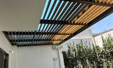 RENTA CASA AMUEBLADA