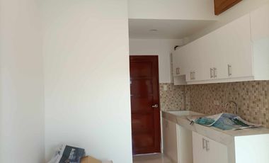AGUS TOWNHOUSE  ALONG THE MAIN ROAD WITH 3 BEDROOMS FURNISHED P64K