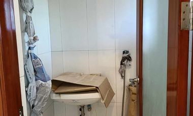 AGUS TOWNHOUSE  ALONG THE MAIN ROAD WITH 3 BEDROOMS FURNISHED P64K