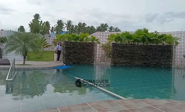 NEW LISTING!! BEAUTIFUL OCEAN VIEW BIG HOUSE WITH SWIMMING POOL FOR SALE