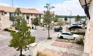 Casa en renta en Hacienda Valbuena