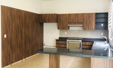 Casa en renta en Hacienda Valbuena