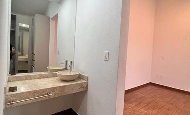 Casa en renta en Hacienda Valbuena