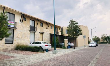 Casa en renta en Hacienda Valbuena