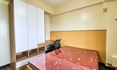 ATHERTON09XXA: For Rent Fully Furnished 2BR Unit with Balcony in The Atherton Residences in Paranaque