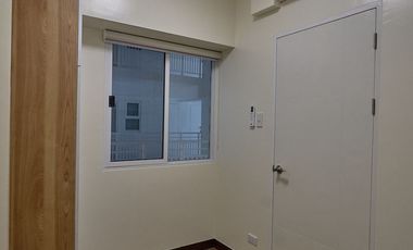 ATHERTON09XXA: For Rent Fully Furnished 2BR Unit with Balcony in The Atherton Residences in Paranaque