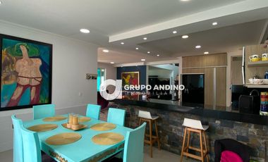 Se Vende Casa en el Conjunto Lomas del Campestre - Piedecuesta